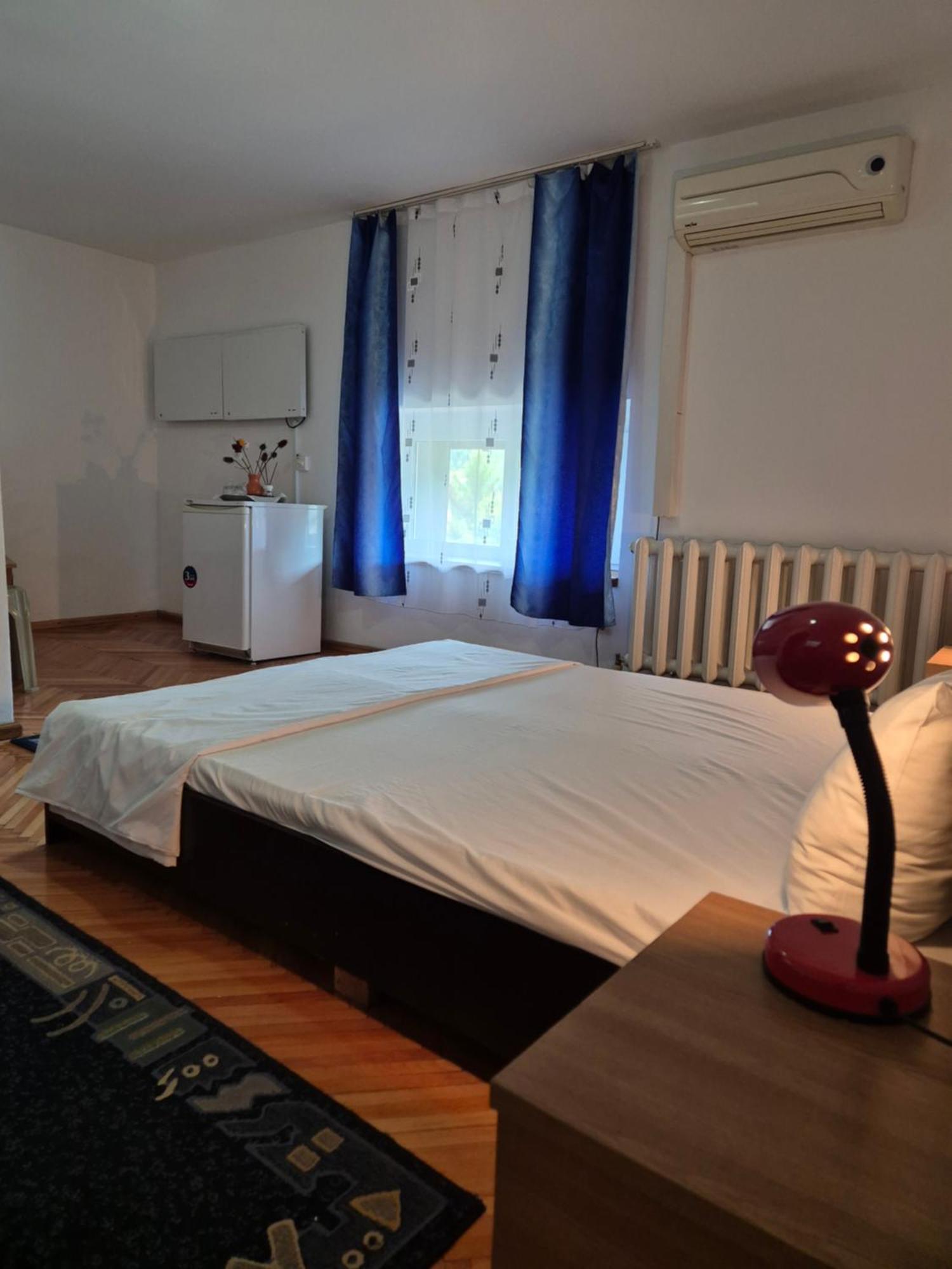 Vila Crinilor Călimăneşti 외부 사진